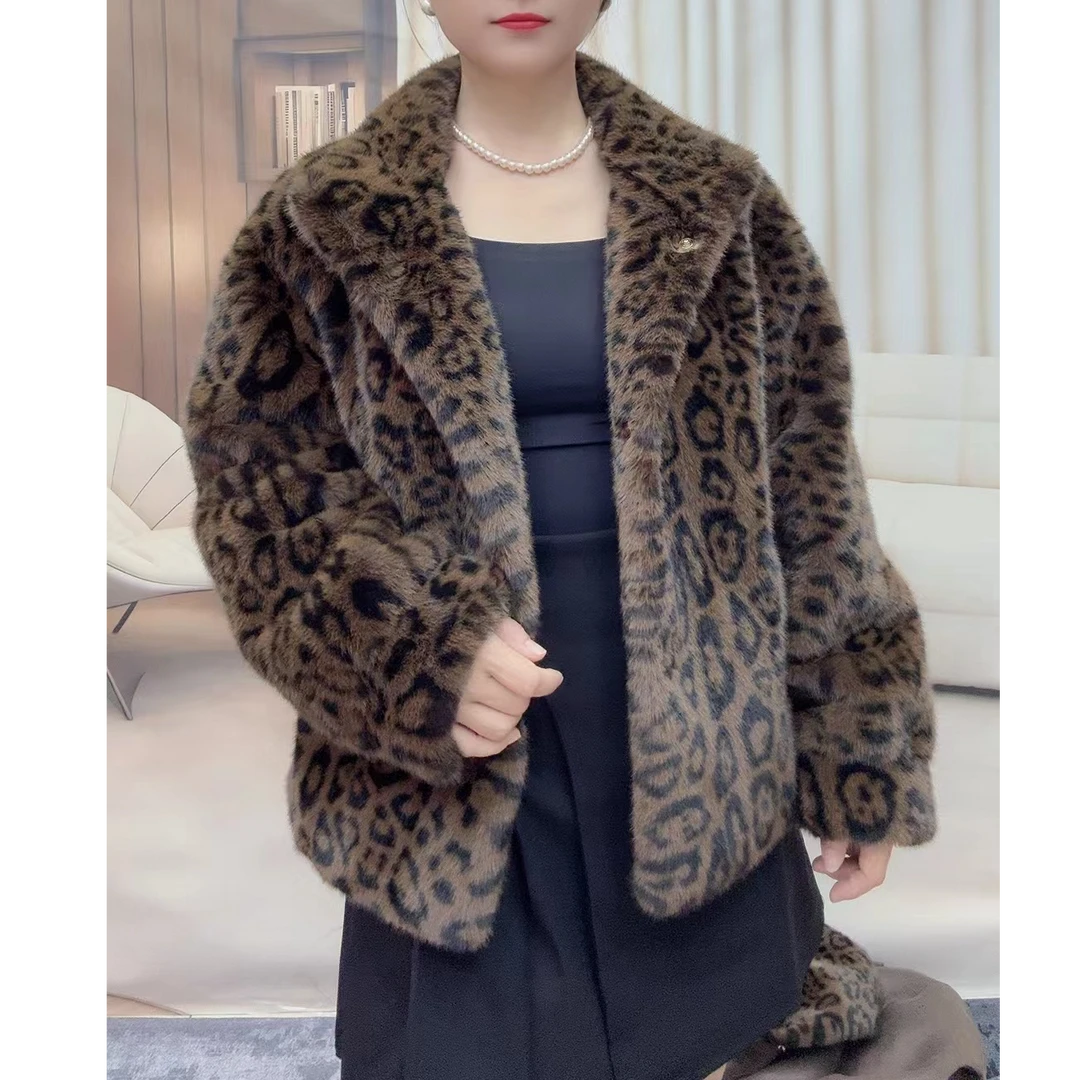 轻奢立领秋冬款时尚百搭女款外套洋气宽松显瘦   下单送手套