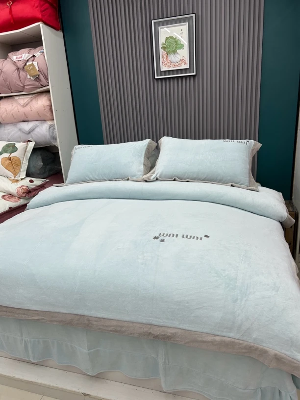 牛奶棉绒，超柔软舒适保暖，零静电不跑被