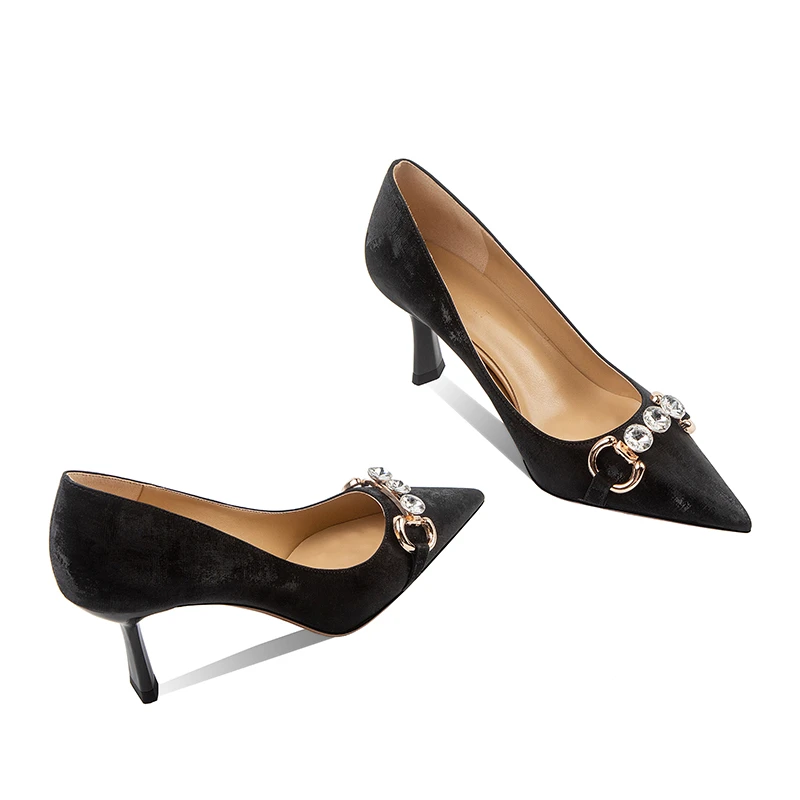 2024时尚绸缎尖头高跟鞋气质百搭性感黑色职业细跟舒适女士单鞋