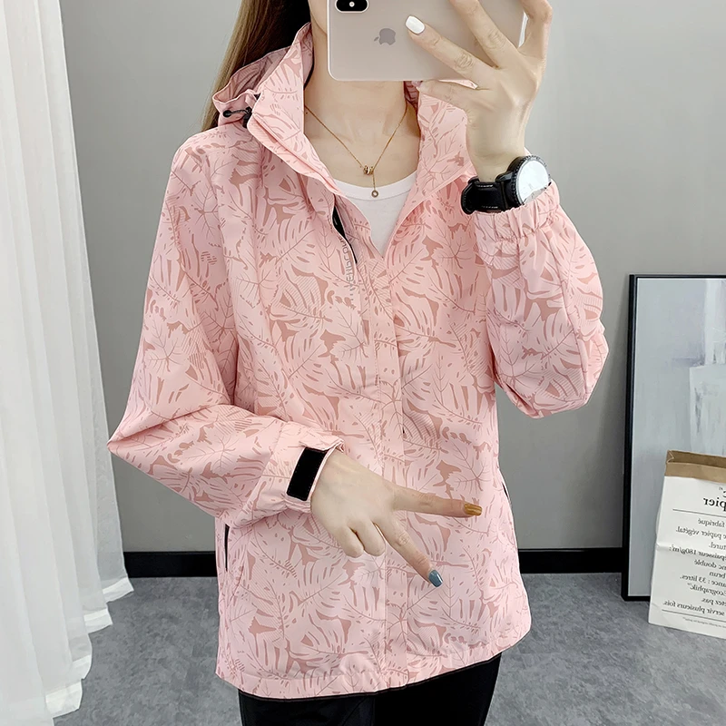 冲锋衣春秋女士2023薄款防风防水透气户外登山服风衣外套情侣男士