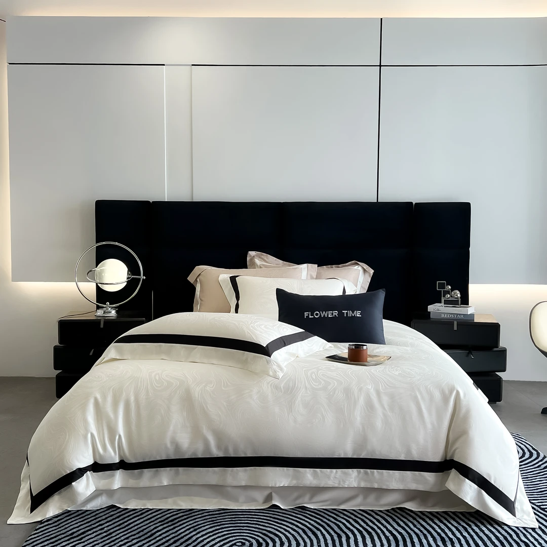 【简博家】迷蒙 天丝棉轻奢机雕提花意式风丝滑四季设计师款四件套