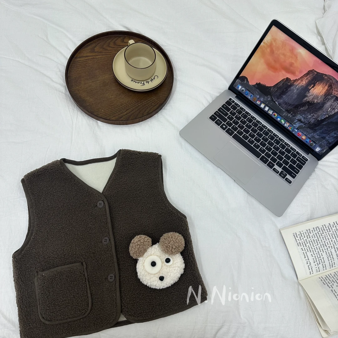 nana儿童韩版小狗毛球马甲（瑕疵介意勿拍） 98682