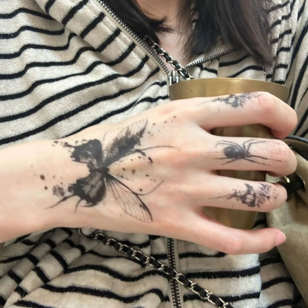 高颜值蝴蝶草本纹身贴半永久ins暗黑系潮酷y2k个性仿真防水持久潮