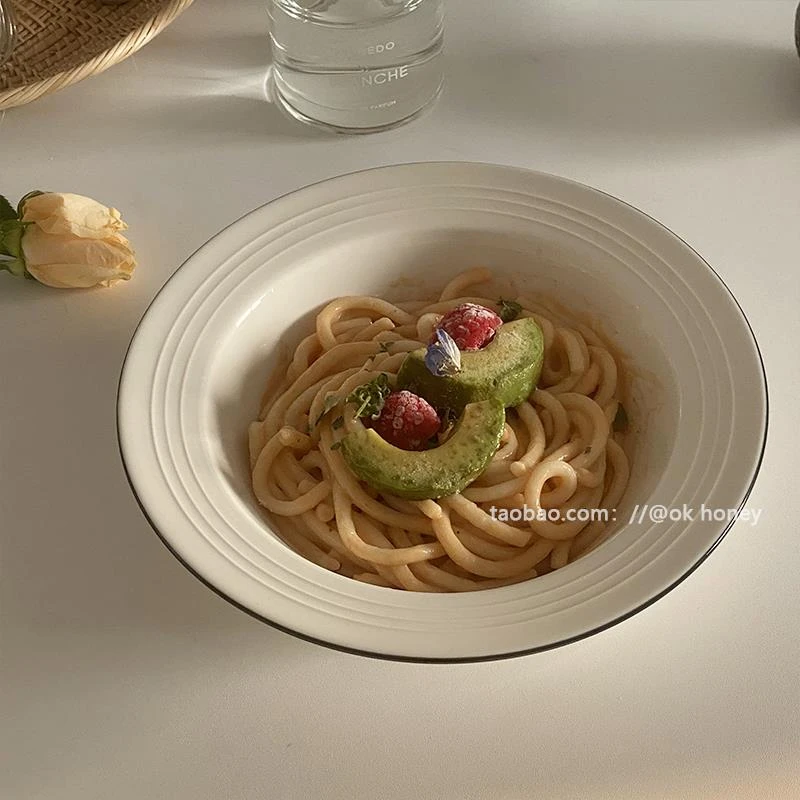 ins简约黑线白色8吋草帽盘意面盘家用西餐甜品盘沙拉水果百搭