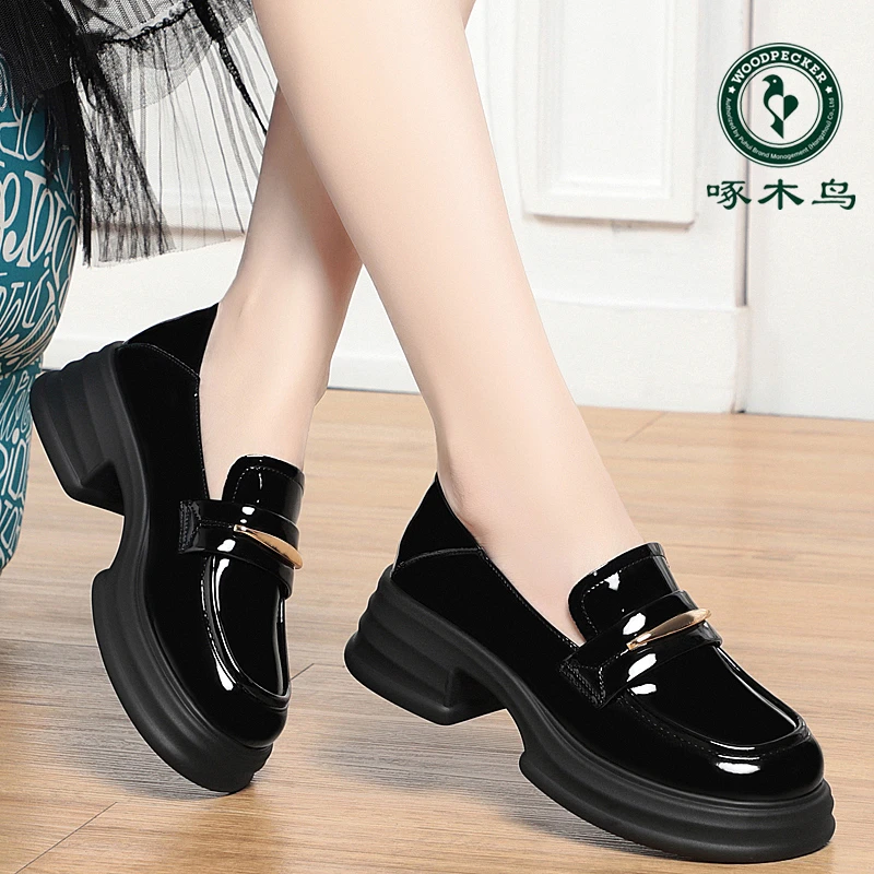 啄木鸟春秋2024新款女鞋百搭小皮鞋厚底乐福鞋英伦风一脚蹬单鞋