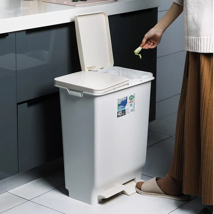 日本进口家用厨房干湿分离抗菌分盖4段分类单层垃圾桶45L脚踏板