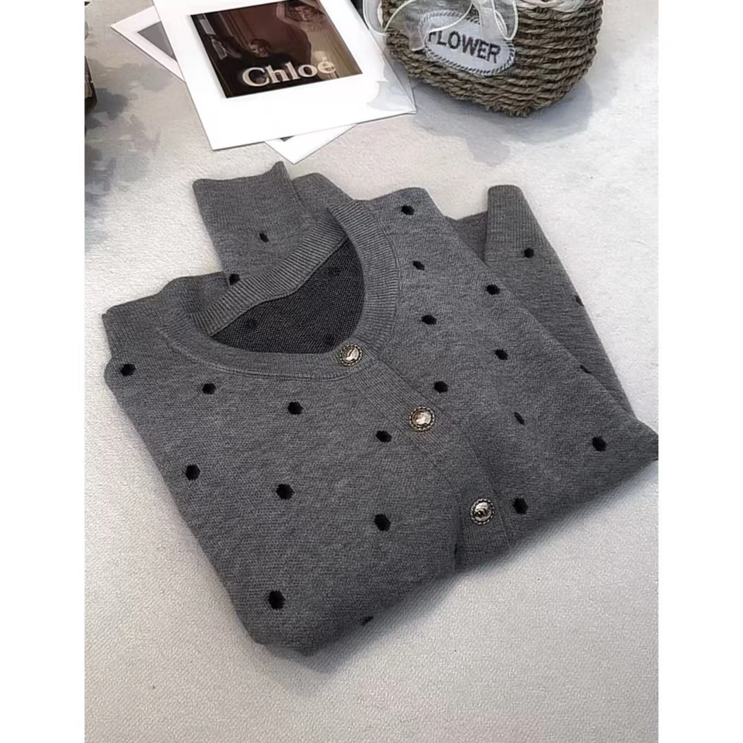 【波点】新款洋气休闲精致波点百搭气质针织衫时尚套头女韩版