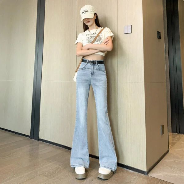 小个子高个子都可以穿2024新款设计高腰高弹微喇女裤显瘦牛仔裤