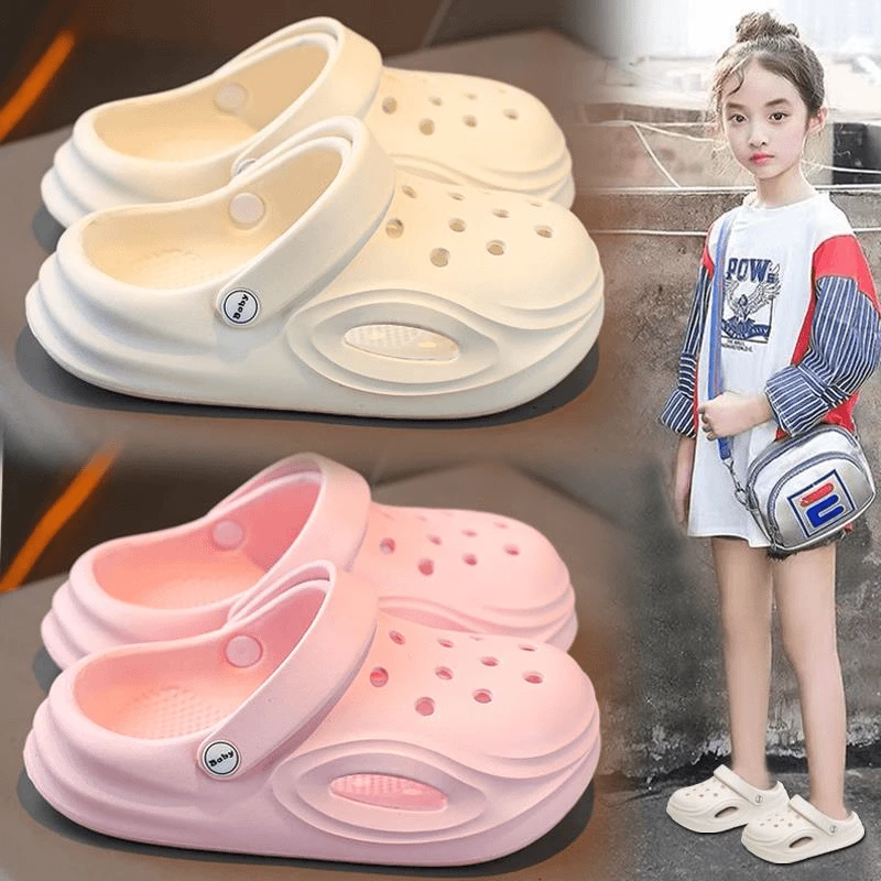 阿童木儿童洞洞鞋女童拖鞋外穿2025新款夏季女孩沙滩凉拖软底防滑