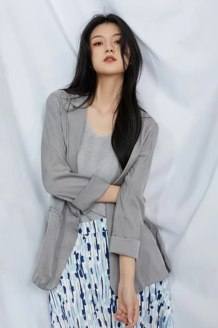 【秋款上新】高级灰随性百搭西装外套