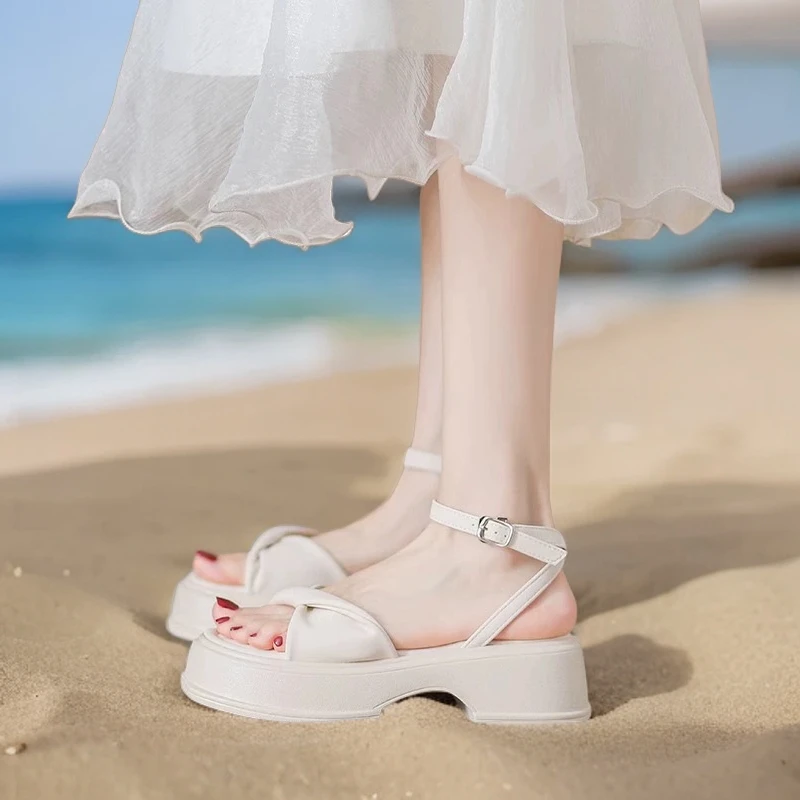 1929时尚高端女高级感时尚凉鞋超软皮面