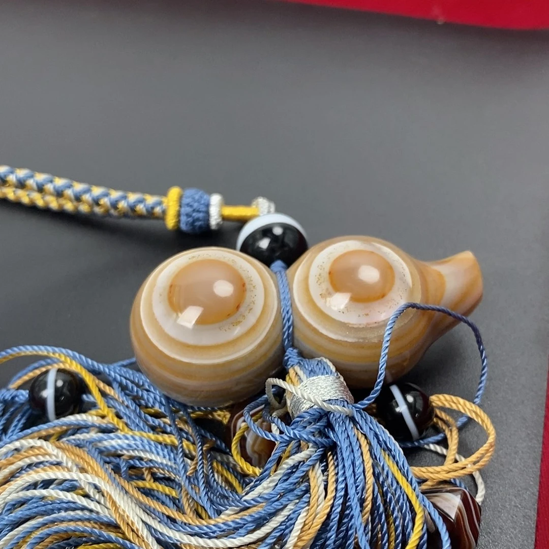 玛瑙/玉髓玛瑙挂件未镶嵌