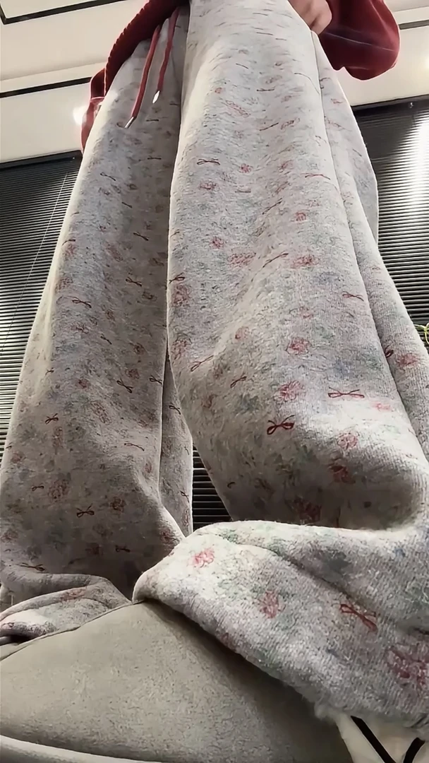 韩版碎花加绒加厚休闲卫裤女2024冬季新款百搭洋气宽松束脚哈伦裤