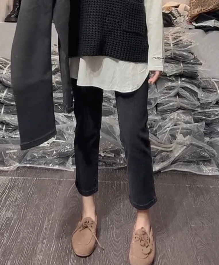 萱贝纯高腰显瘦直筒牛仔裤女2025早秋新款时尚百搭八分弹力烟管裤