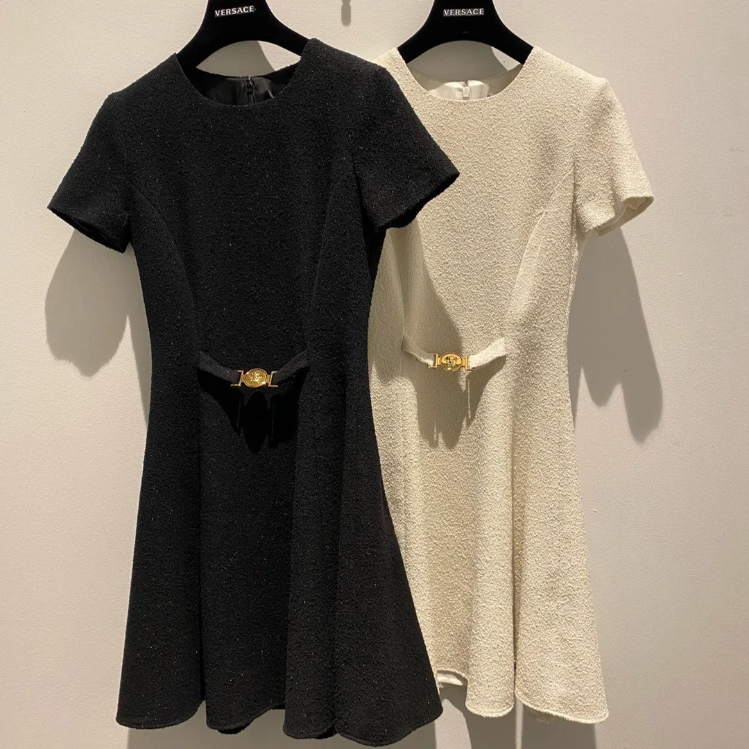 全新未使用 VERSACE/范思哲 女士时尚百搭细闪收腰连衣裙多色
