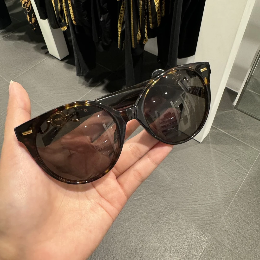 全新未使用 VERSACE/范思哲 女士复古豹纹框太阳镜