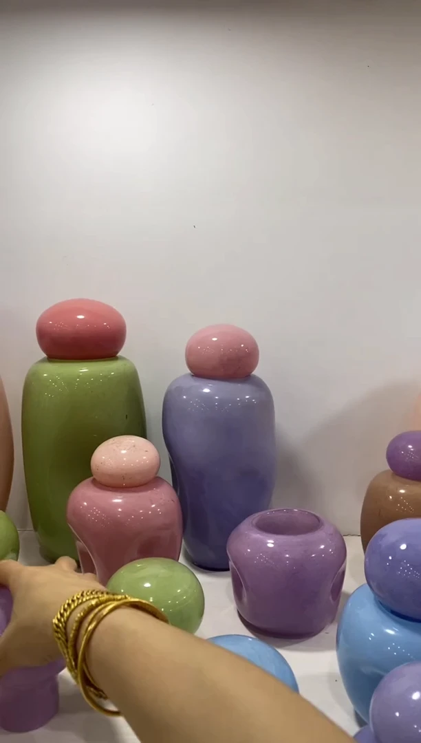 【闪购商品】福利琉璃花瓶