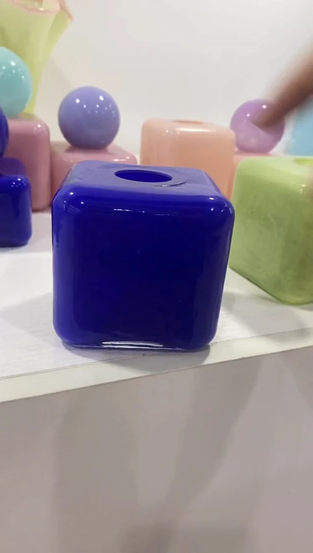 【闪购商品】慕忆澜奇花瓶摆件