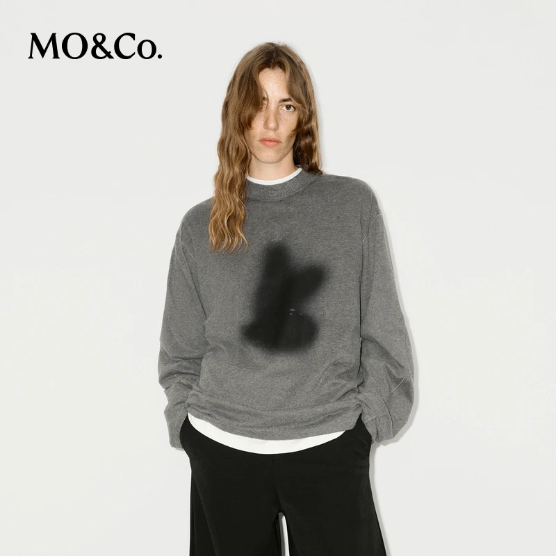 MOCO长袖T恤冬半高领印花棉质套头宽松上衣MBD4TEET03