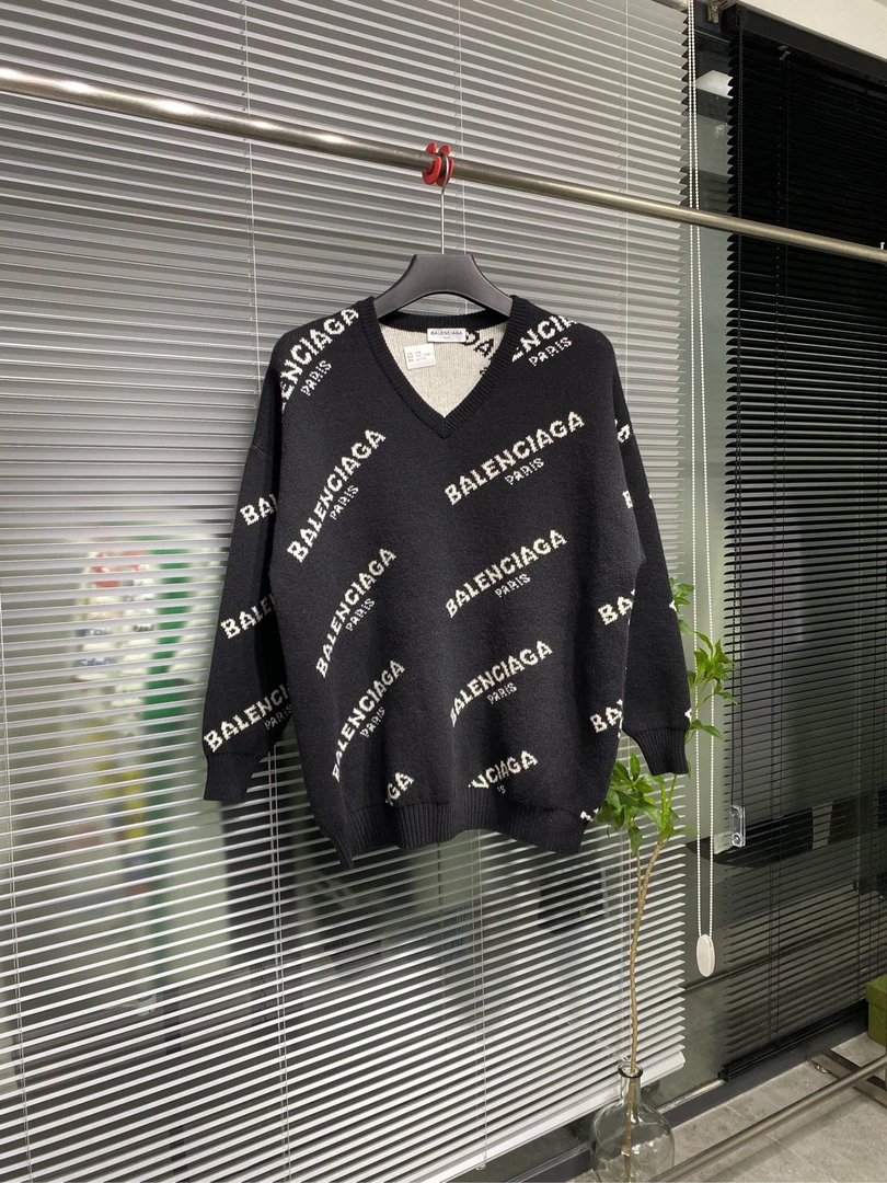 99新 Balenciaga 巴黎世家 毛衣 弹幕满印 34码 公价11500 aw1134