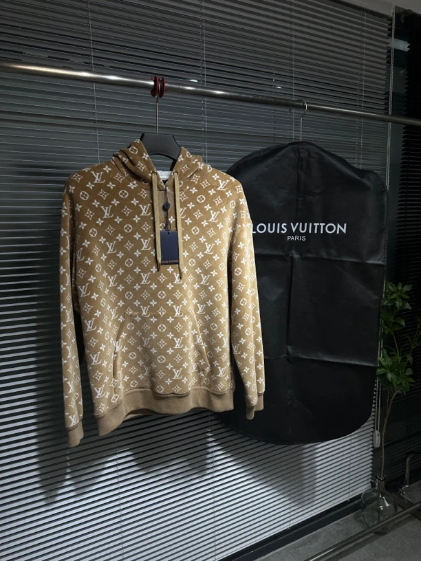 全新 LV 路易威登 24新款 满印老花 帽衫 卫衣 2.2w  aw065