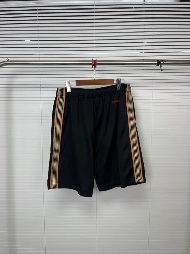 99新/ Burberry 博柏利 条纹字母刺绣 短裤/M码/公价6k/jn089