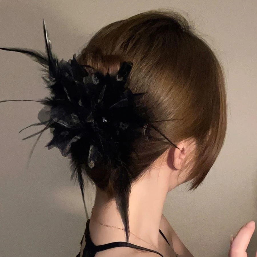 彬妮奢 非金属布艺发饰 2023新款羽毛发夹优雅高端气质百搭抓夹