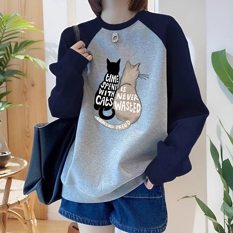 2024秋冬新款插肩袖圆领卫衣女大版宽松时尚显瘦加绒加厚上衣外套