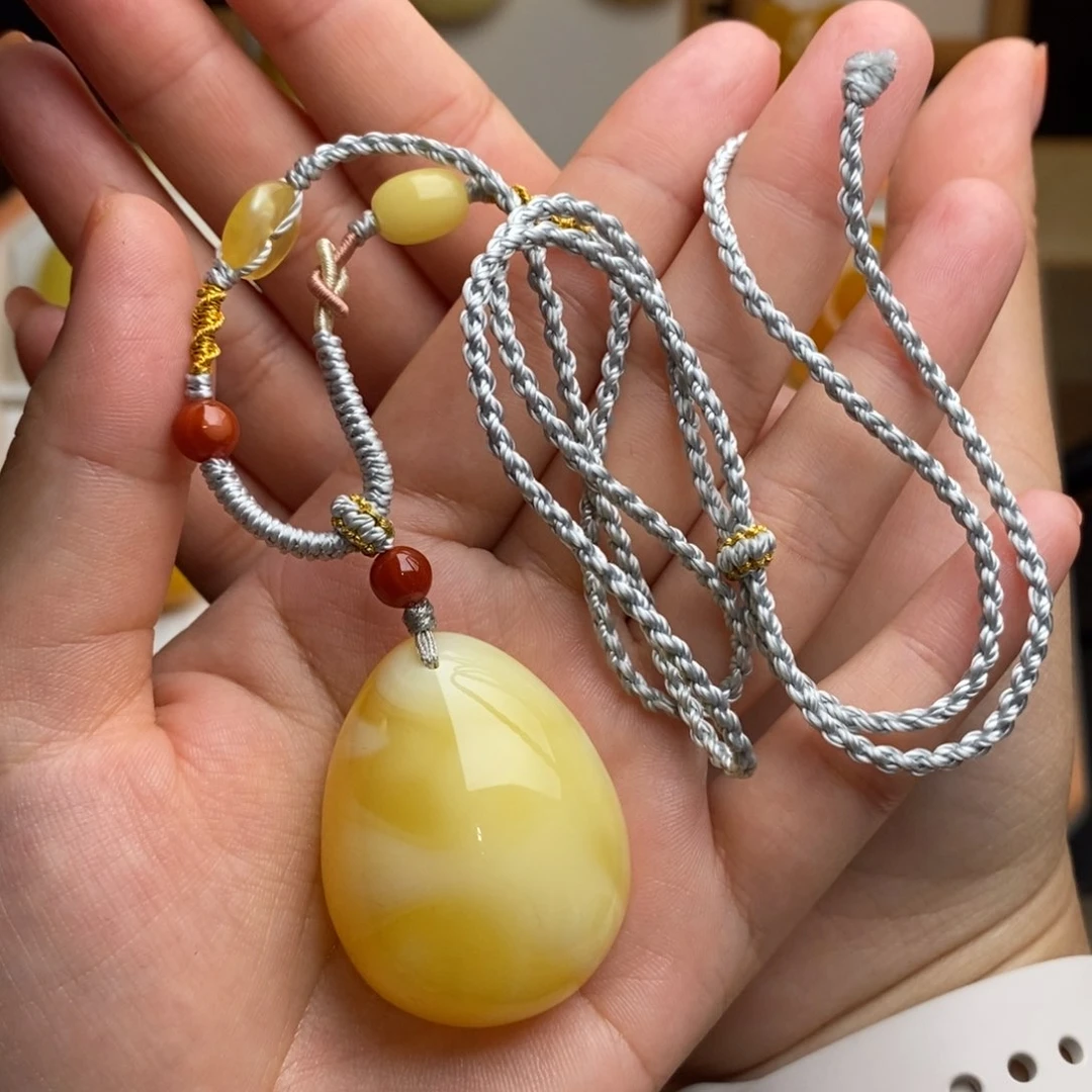 蜜蜡颈饰未镶嵌水滴