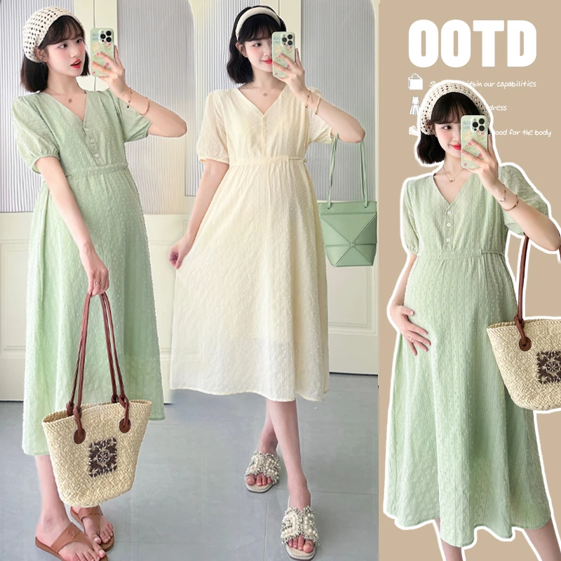 孕妇夏装连衣裙2025新款小清新宽松甜美V领短袖裙子夏天怀孕裙子