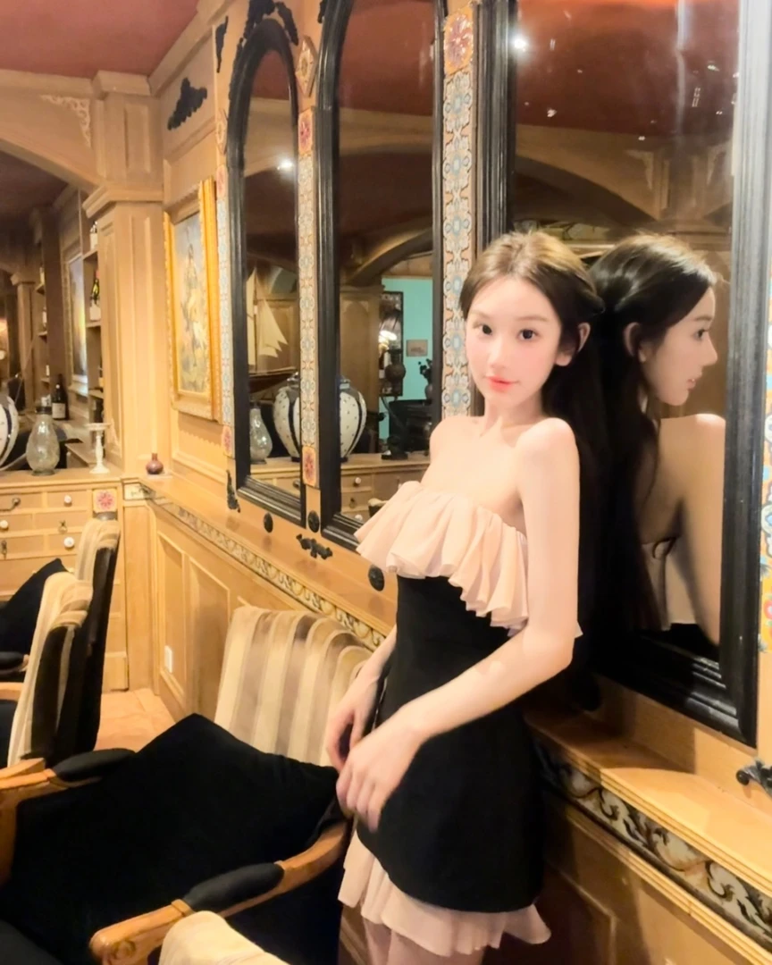 WW定制 「心愿甜茶」法式气质宴会抹胸裙高级感纯欲露肩名媛连衣裙