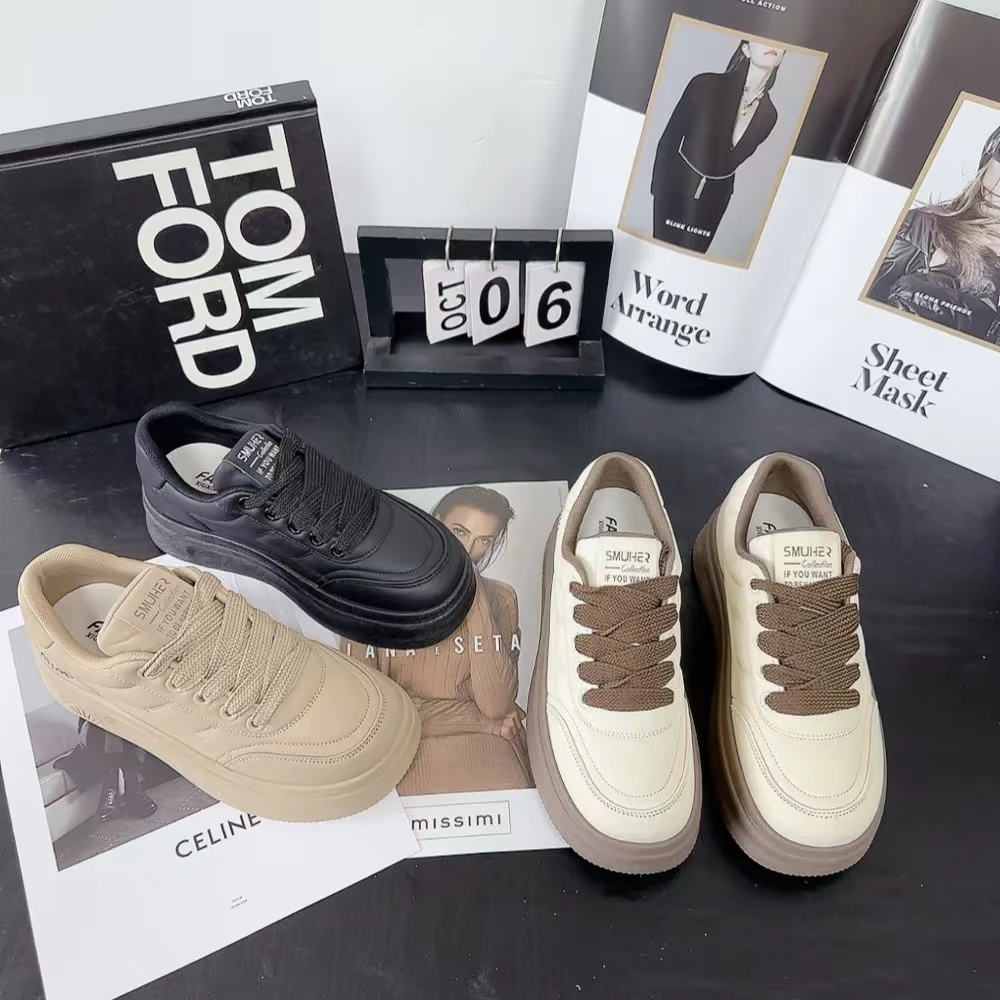 CC15新款系带厚底舒适百搭软面圆头面包鞋