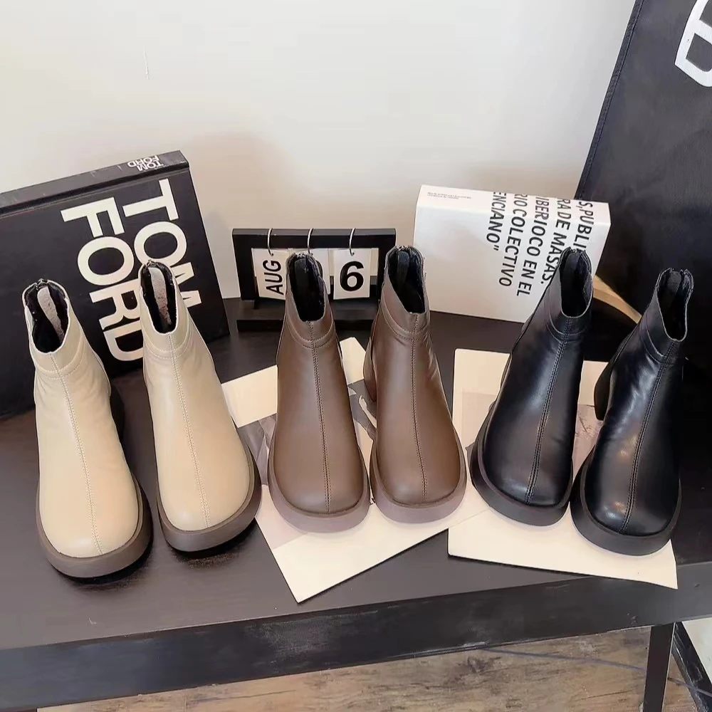 7776新款中跟舒适百搭圆头时尚中筒靴