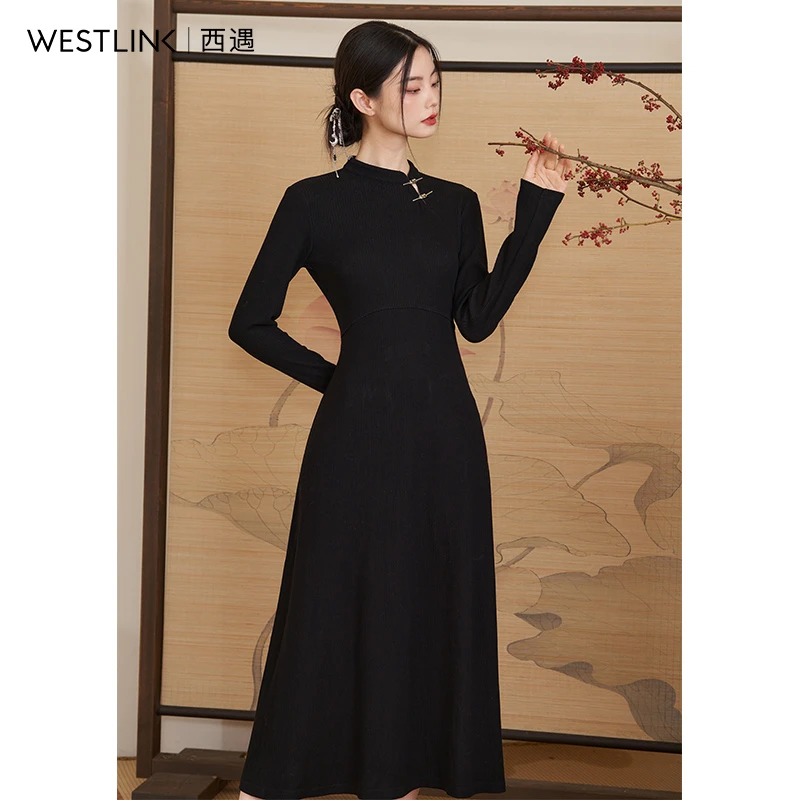 8916西遇气质长袖针织连衣裙女2023新款秋冬设计感简约长裙