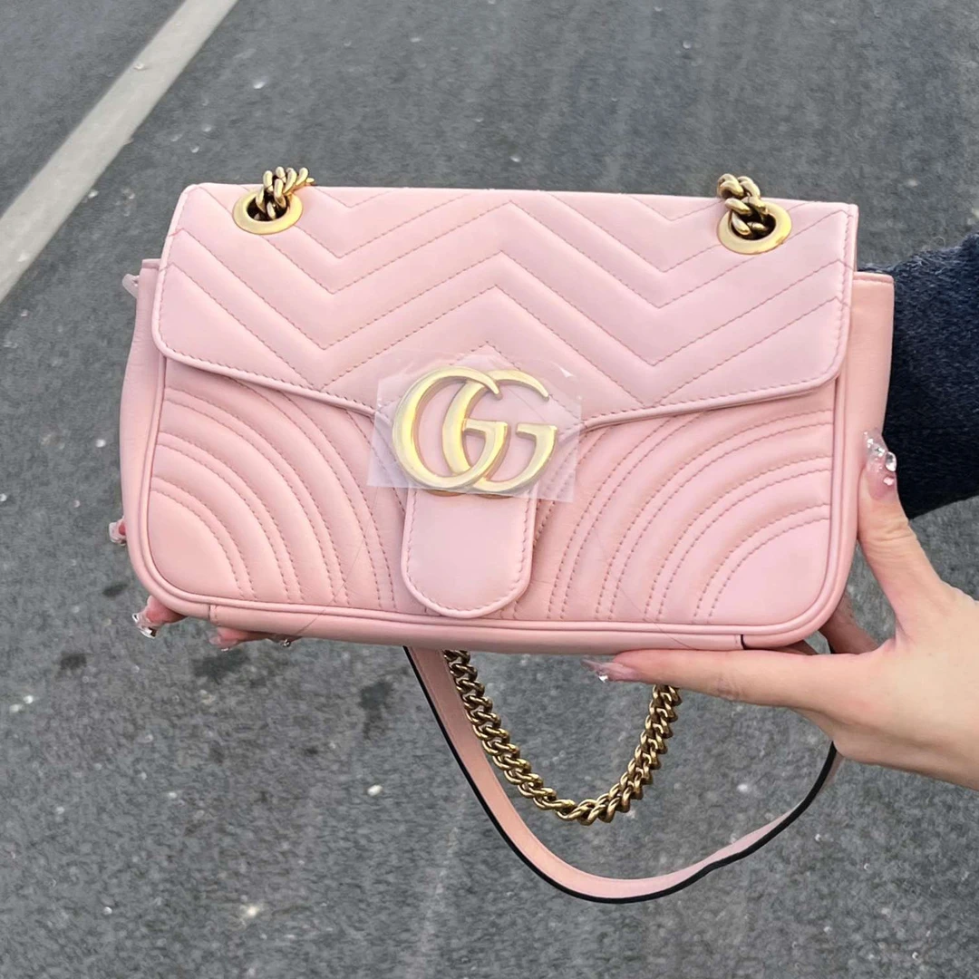 95新 GUCCI/古驰 珍甄 GG Marmont斜挎包粉金26 82610