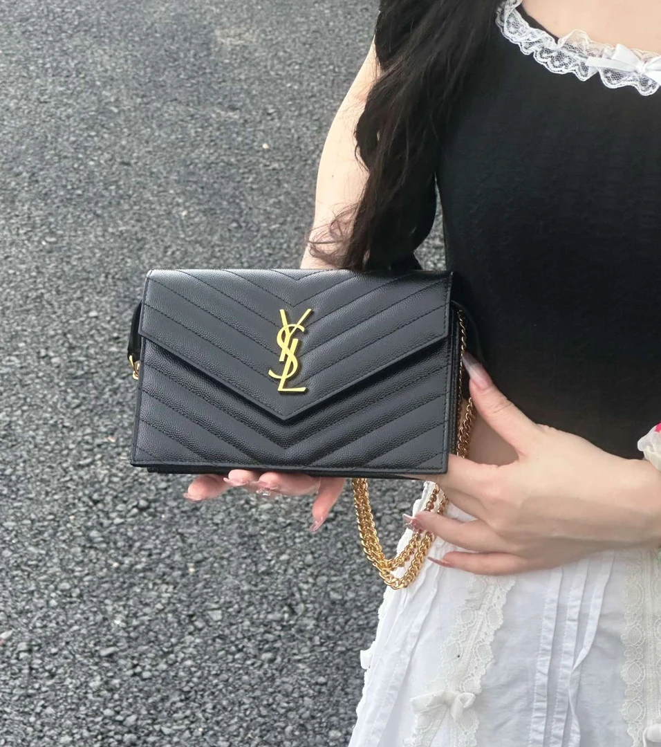 99新 YSL/圣罗兰 甄珍 Ysl黑金鱼子酱woc包 02265