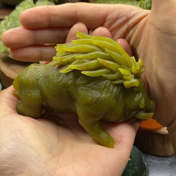 蛇纹石玉摆件未镶嵌沧**天