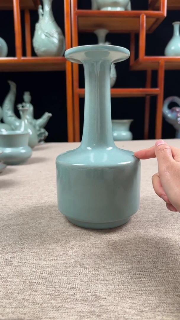 【闪购商品】瓶汝瓷仿古磐口瓶(微瑕介意者勿拍）