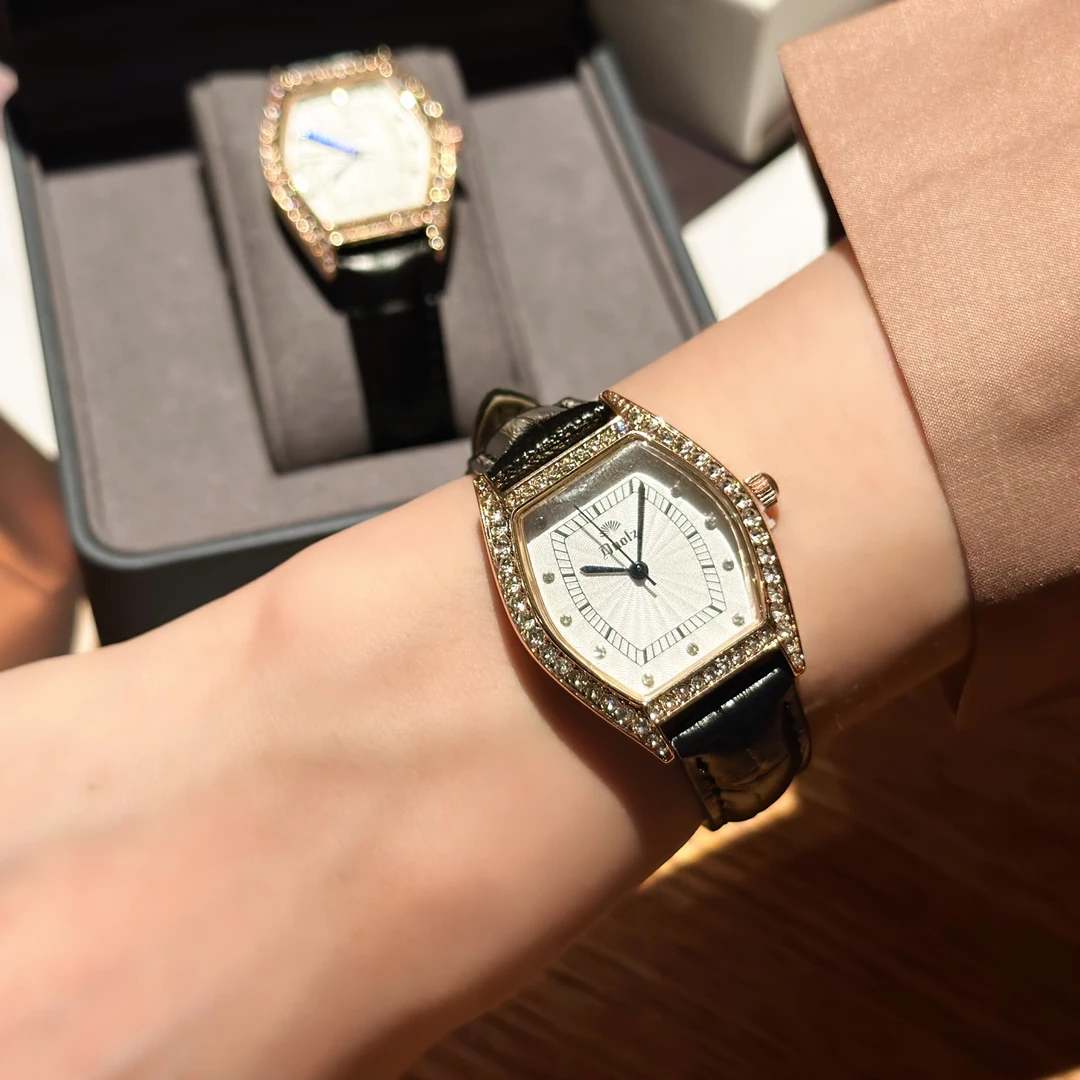 中古风古董派高定酒桶系列轻奢文艺气质大牌防水女表