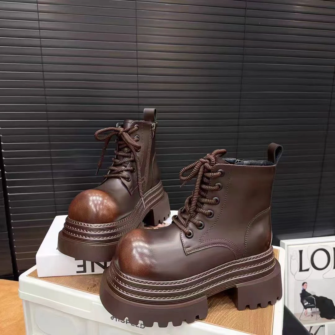 大头短靴女英伦风2025春秋季新款真皮厚底增高加绒复古欧货马丁靴