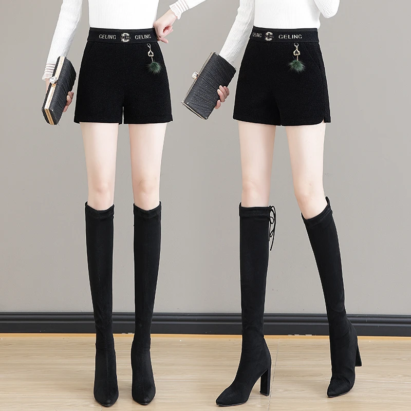 黑色短裤女秋冬季外穿时尚百搭高腰显瘦靴裤子小个子2023新款冬季
