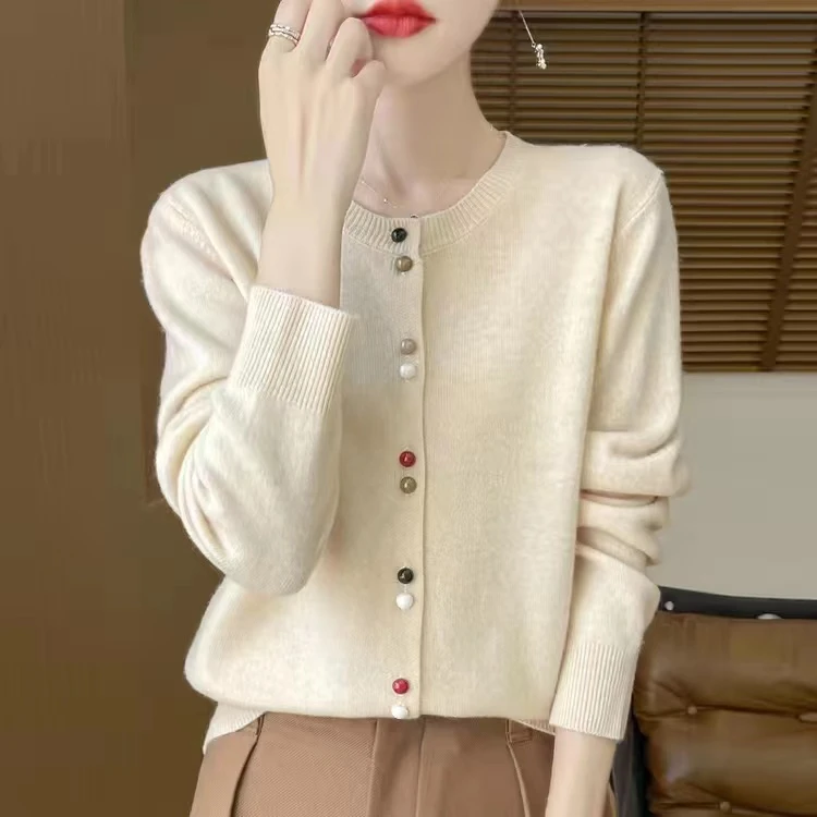 开衫女新款彩扣春秋圆领百搭上衣宽松外套毛衣时尚纯色长袖针织衫