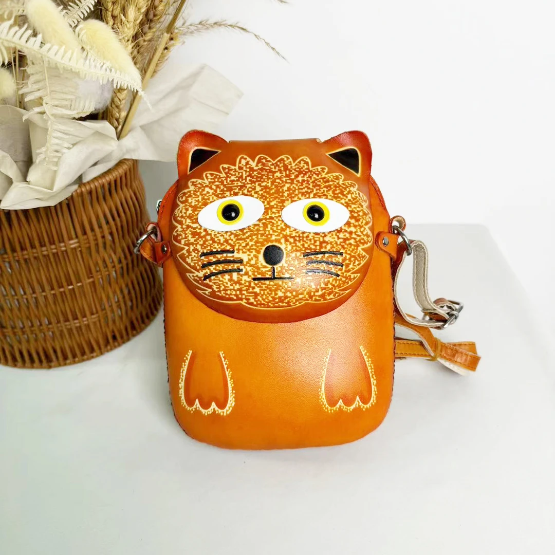 歌士顿-G044亮猫猫-中国风真皮个性时尚卡通水果单肩斜挎包手机包