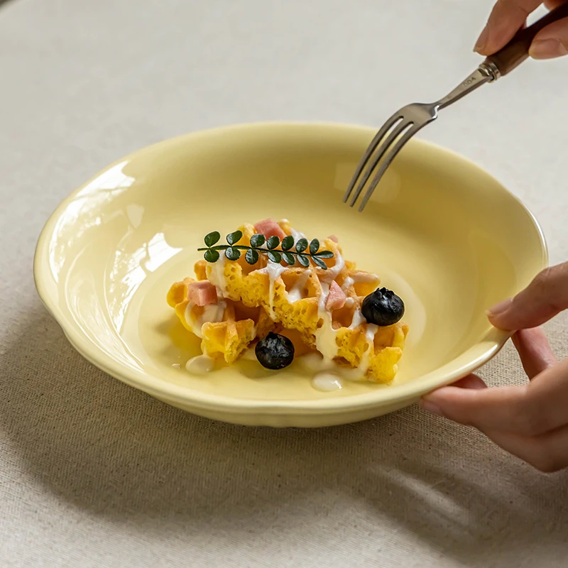 ins奶油风家用陶瓷纯色盘小清新甜品盘家用餐具点心盘早餐盘菜盘