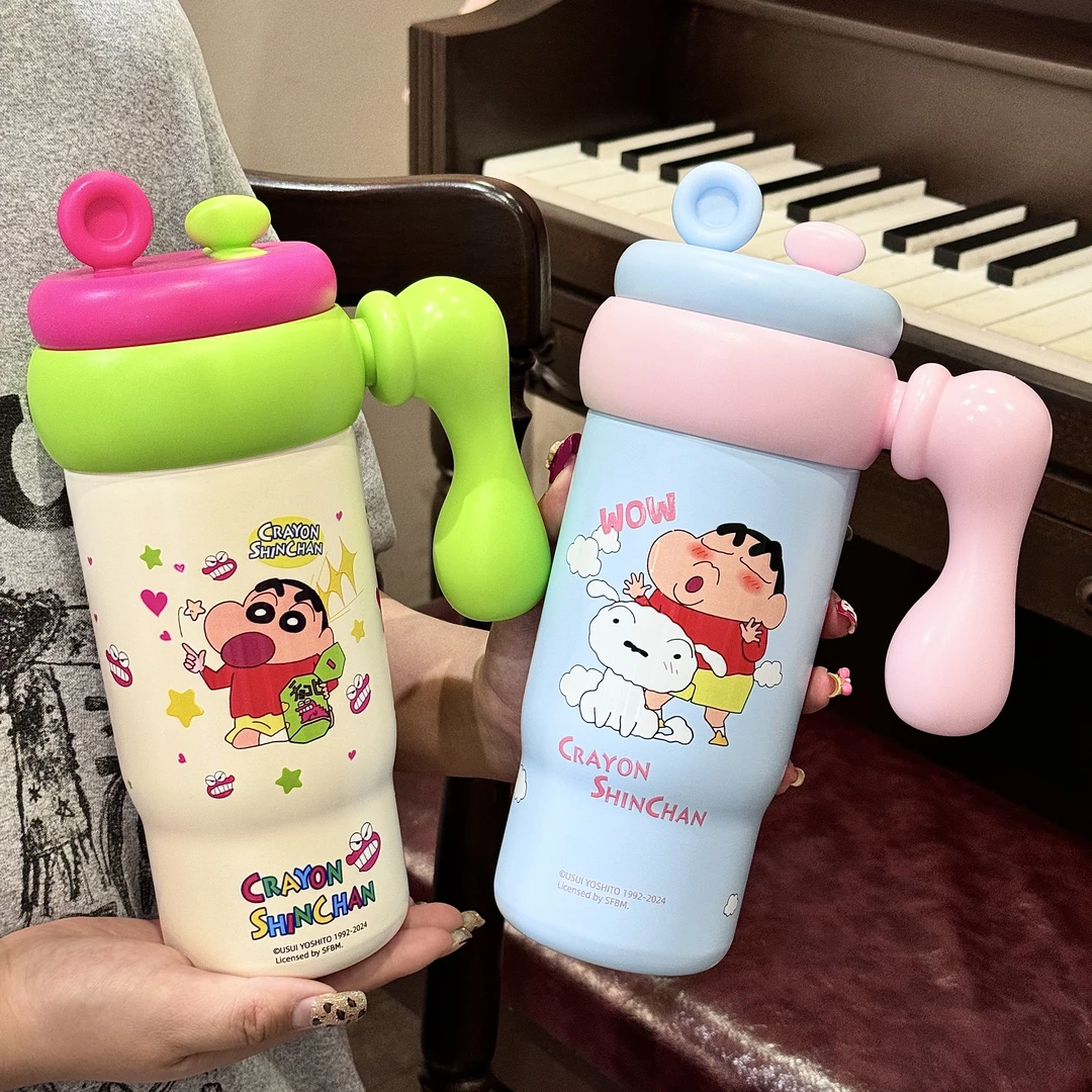 蜡笔小新保温杯巨无霸2025新款高颜值大容量吸管杯子学生上学防摔