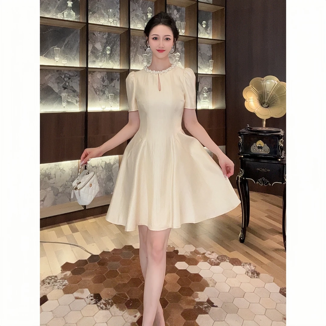 80196少女收腰轻奢性感修身初恋优雅简约时尚名媛短款连衣裙