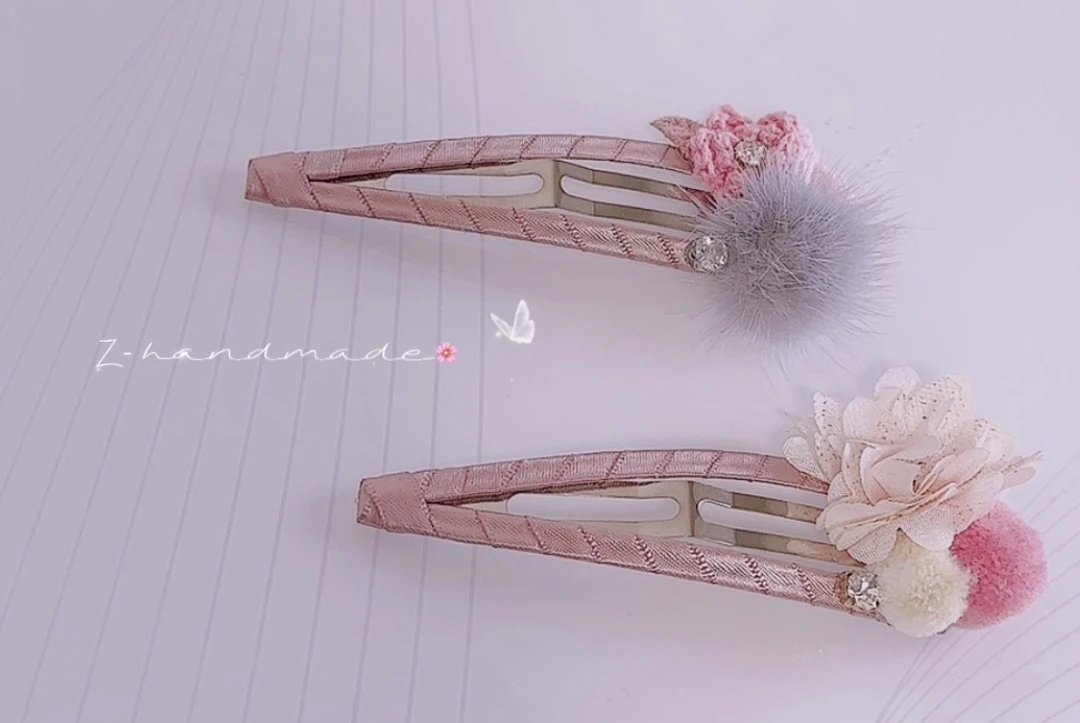 珠珠-手工制作 大边夹  两款可选择  备注：灰色毛绒/亮片粉花