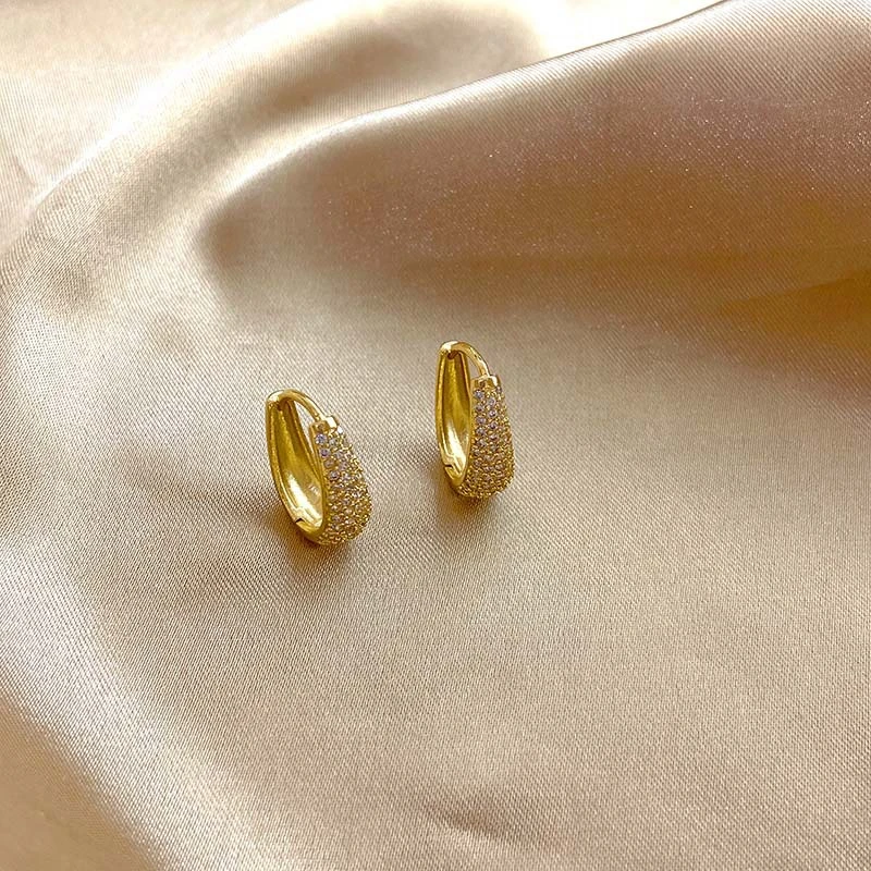 铜合金耳饰 新款耳环高级感圆脸耳饰女耳扣法式网红耳圈铜耳环
