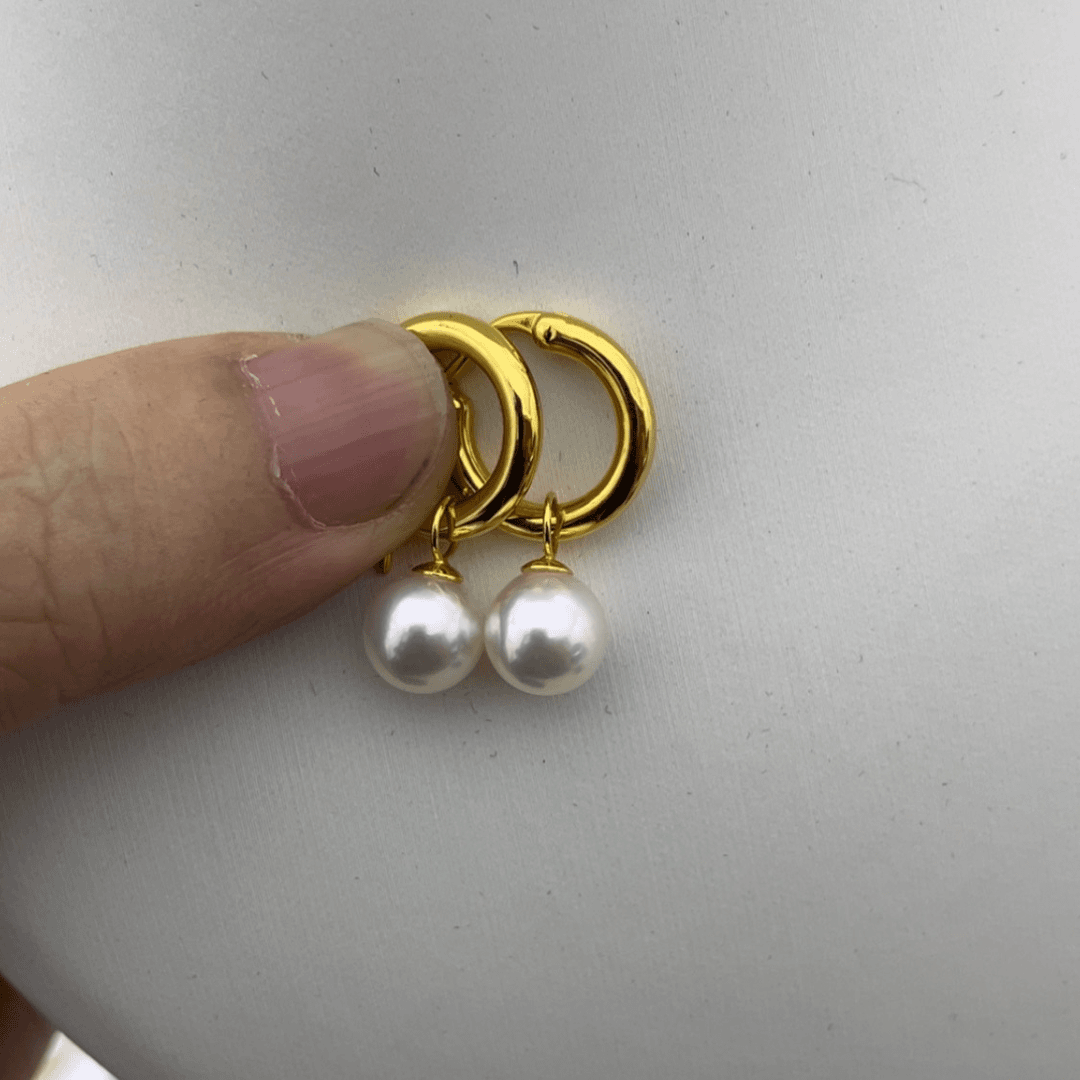 【闪购商品】海水珍珠耳饰18K金镶嵌7.5-8许红豆