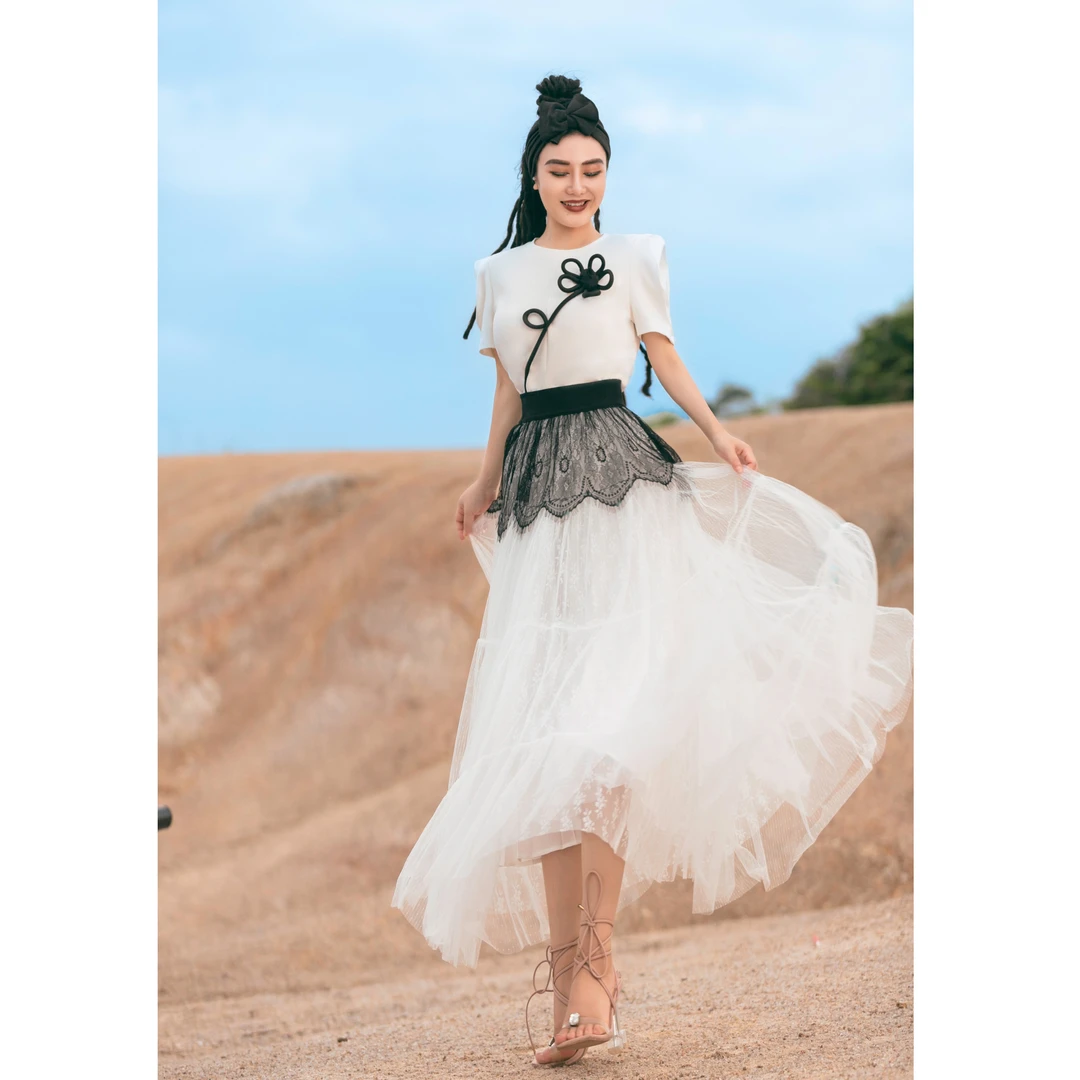 【星姐推荐】星原创高级定制【黑白映画】设计师款夏季轻奢名媛半身裙